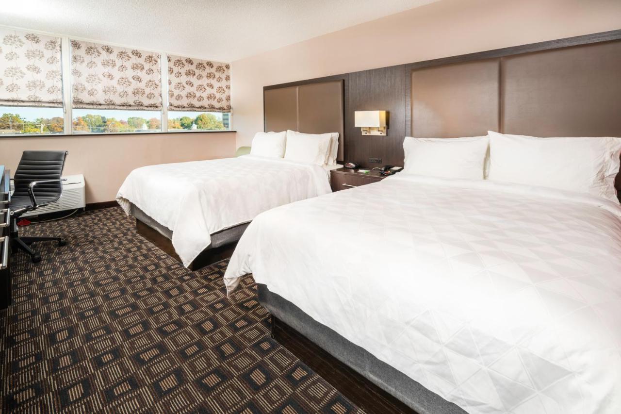 Holiday Inn Louisville East - Hurstbourne By Ihg מראה חיצוני תמונה
