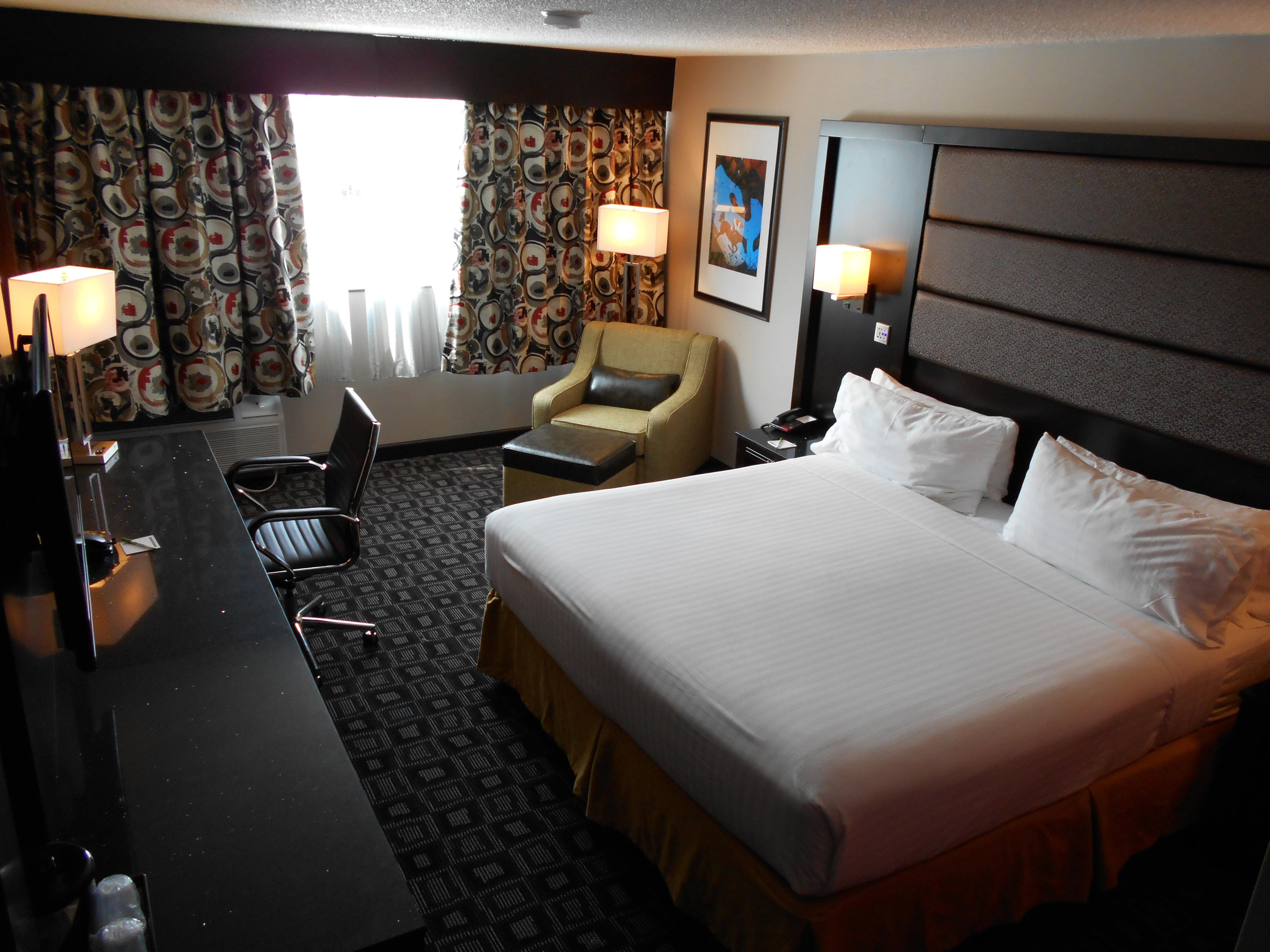 Holiday Inn Louisville East - Hurstbourne By Ihg מראה חיצוני תמונה