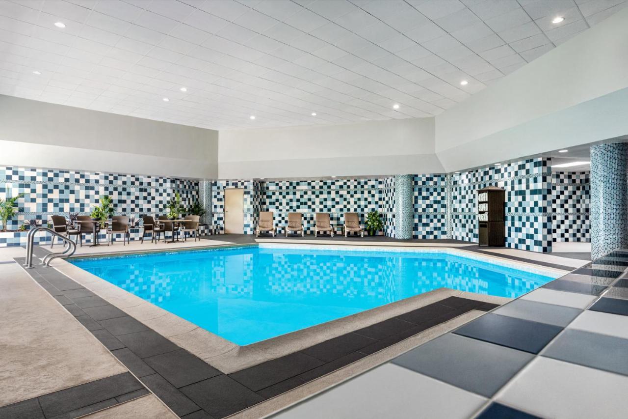 Holiday Inn Louisville East - Hurstbourne By Ihg מראה חיצוני תמונה