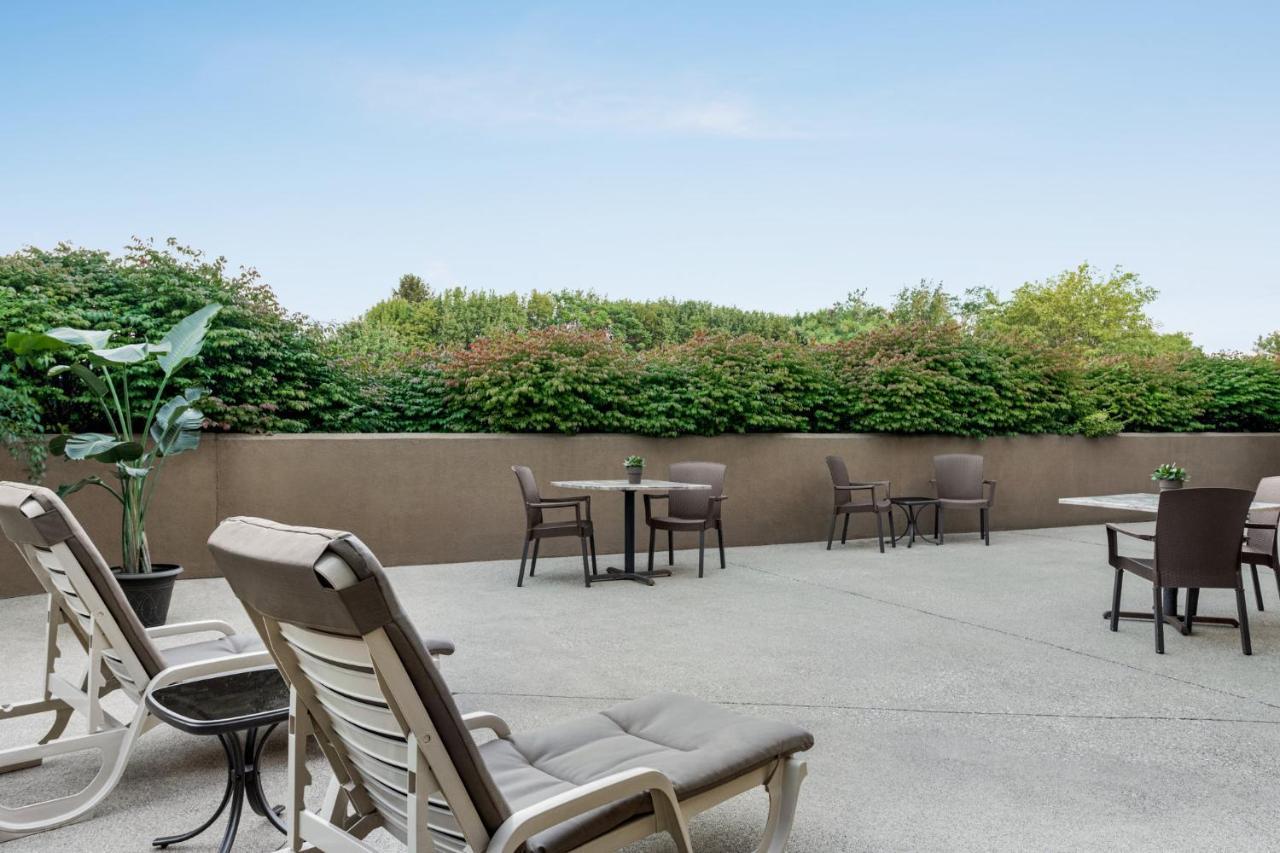 Holiday Inn Louisville East - Hurstbourne By Ihg מראה חיצוני תמונה