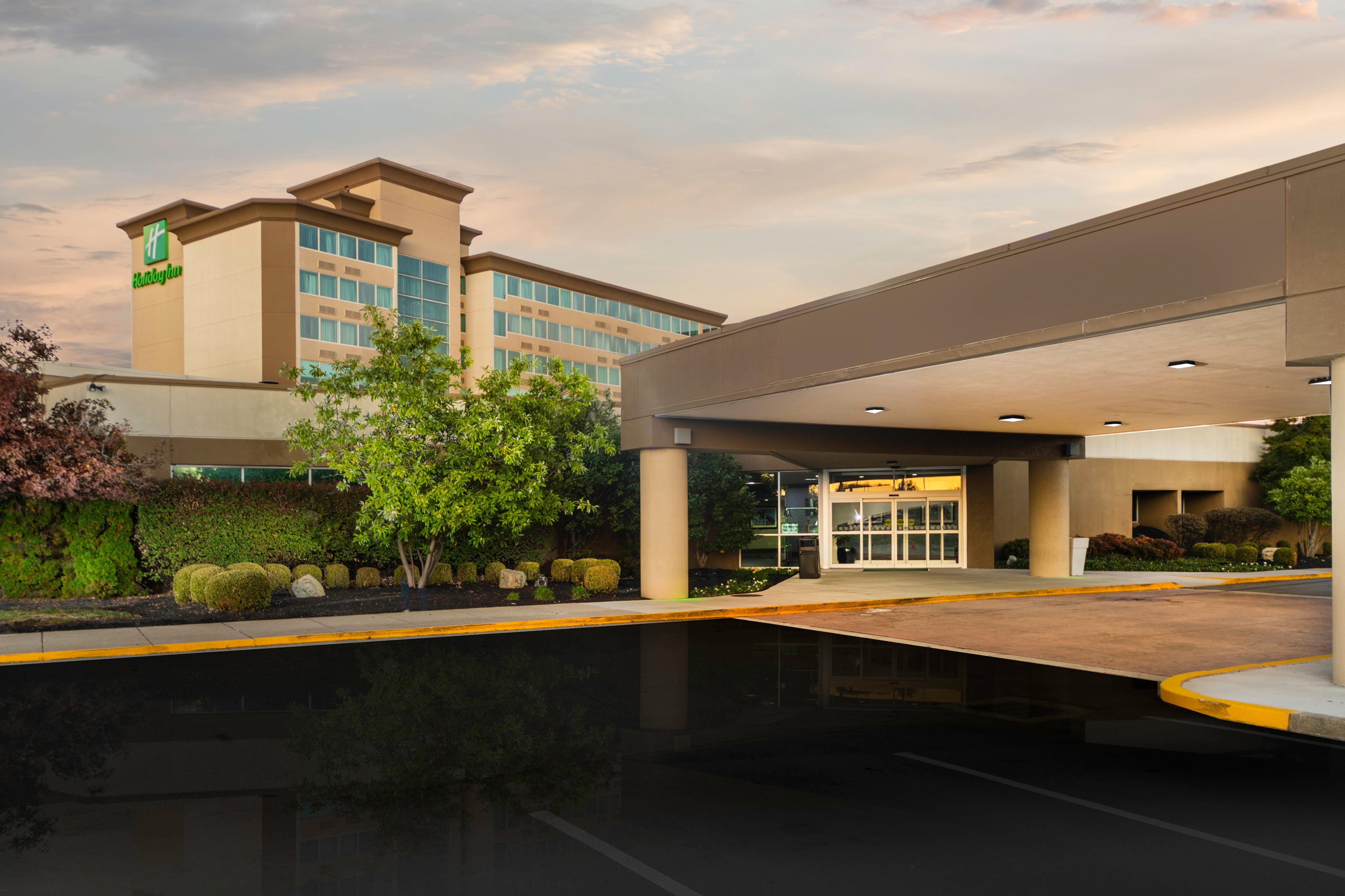 Holiday Inn Louisville East - Hurstbourne By Ihg מראה חיצוני תמונה